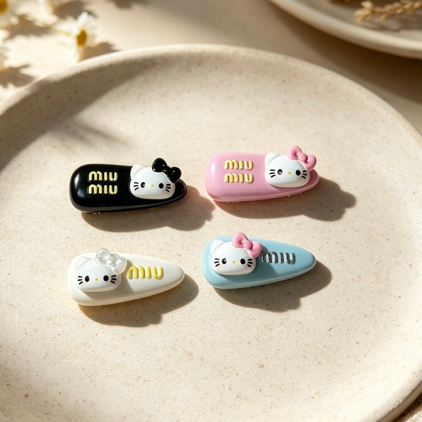 Pastel decorative hair clips with bow details